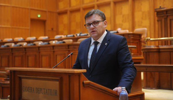Replica lui Marius Budăi la acuzațiile PNL în Parlament: „România nu are nevoie de profeți mincinoși în economie”