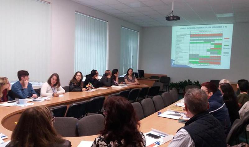 La Laurian – Botoșani, elevii sunt învăţaţi să scrie proiecte pentru fonduri europene