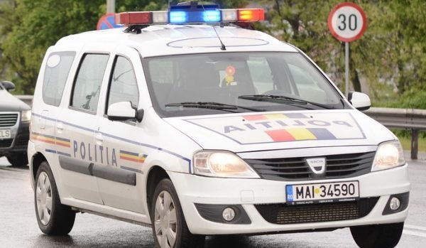 Botoșani: Polițiștii au aplicat amenzi pentru pietoni, bicicliști și căruțași