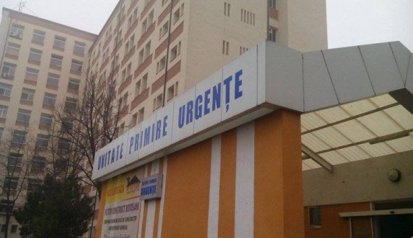 Eveniment nefericit la Spitalul Județean Botoșani: Un tânăr de 30 de ani s-a aruncat de la etajul patru!