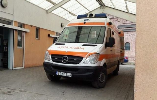 Botoșănean ajuns în comă la spital după ce a luat un somnifer