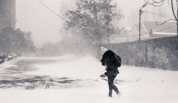 ANM a schimbat din nou prognoza! Se întoarce iarna grea. Viscol și temperaturi arctice în toată România!