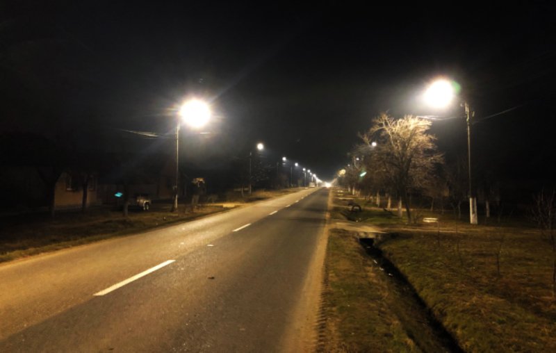 Primul proiect „smart street lighting” al E.ON a fost finalizat la Frumuşeni, în judeţul Arad