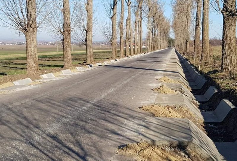 Investițiile în județul Botoșani continuă: Școală nouă și drumuri modernizate în orașul Bucecea - FOTO