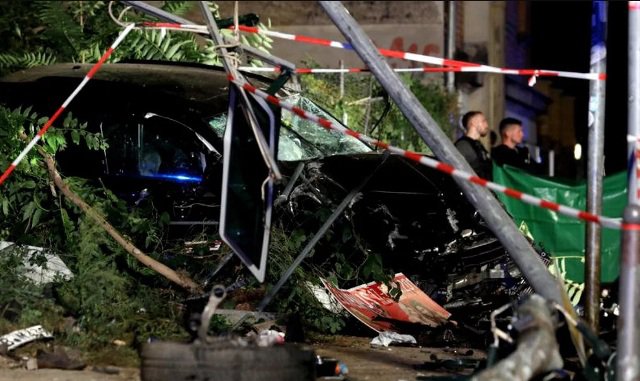 O maşină a pătruns pe trotuar şi a ucis patru persoane în Berlin. Autoritățile verifică dacă a fost un act intenționat