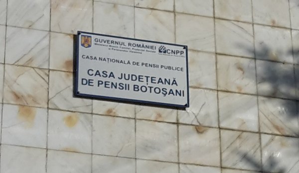 Casa Județeană de Pensii Botoșani, face apel la botoșăneni și cere „interacţiunea de la distanţă”