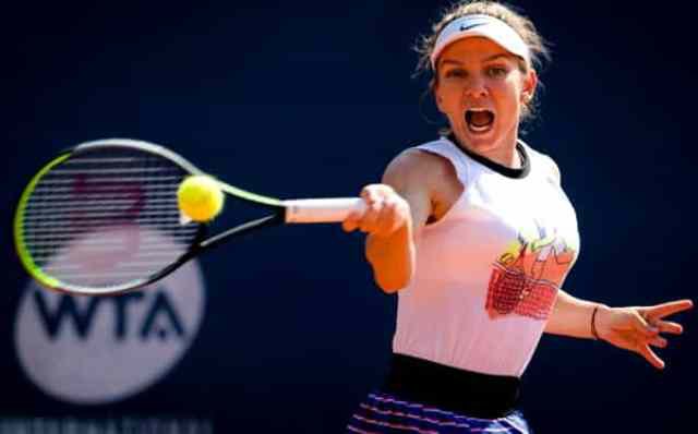 Simona Halep s-a calificat în semifinalele turneului de la Praga