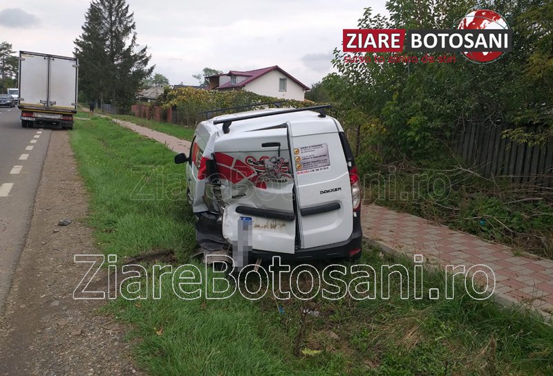Accident! Două mașini s-au ciocnit chiar în fața postului de poliție Brăești