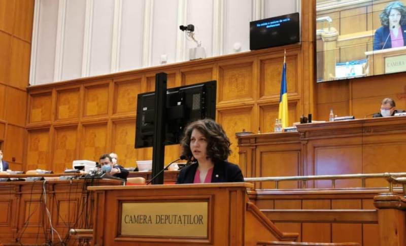 Alexandra Huțu, PSD: „Decizia Guvernului Austerității Naționale de tăiere a Bugetului Sănătății este cinică!”