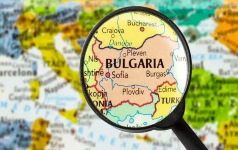 Bulgaria SCHIMBĂ regulile de intrare din cauza COVID-19! Se aplică de sâmbătă, 1 mai! Românii trebuie să prezinte documentele