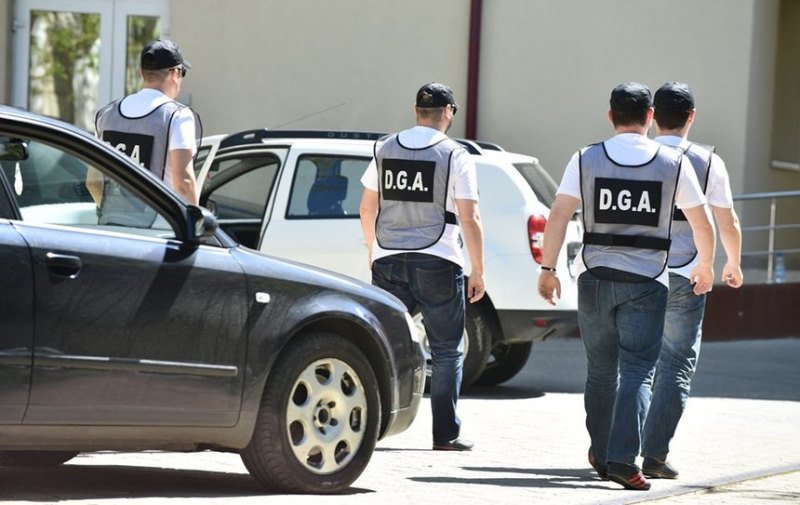 Percheziții la mai multe sedii IPJ Suceava: polițiști, acuzați că și-au acoperit un coleg ajuns BEAT la o intervenție