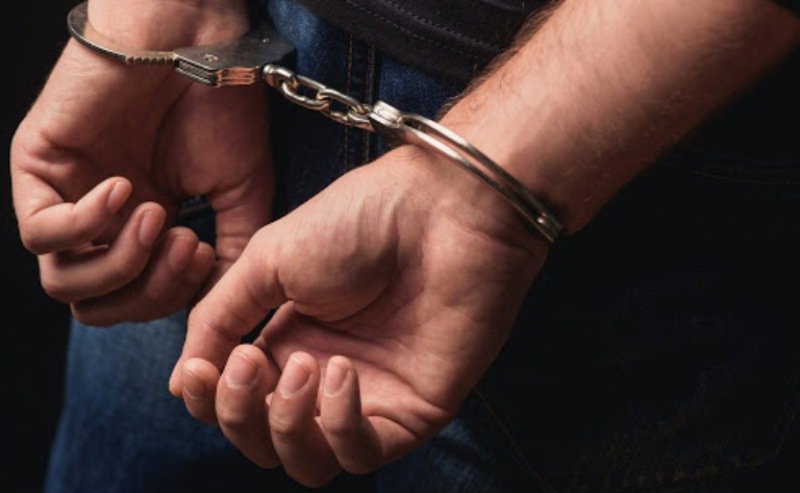 Botoșănean arestat preventiv pentru patru infracțiuni