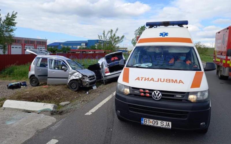 Botoșani: Accident rutier soldat cu 4 victime. Trei copii au ajuns la spital