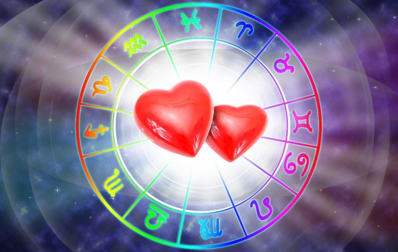 Horoscopul săptămânii 20-26 septembrie. Dragoste pasională pentru Săgetători, Berbecii au protecţie divină