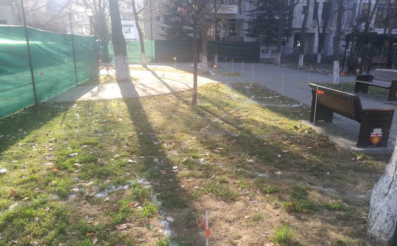 Un parc din Botoșani a intrat în reabilitare