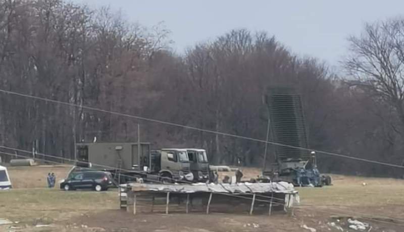 Tabără militară amenajată în comuna Suharău, în apropiere de granița cu Ucraina