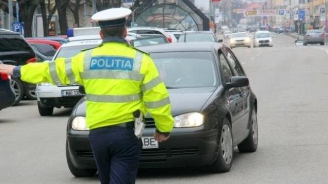 Acțiuni ale polițiștilor rutieri în zona comunelor Coțușca și Concești
