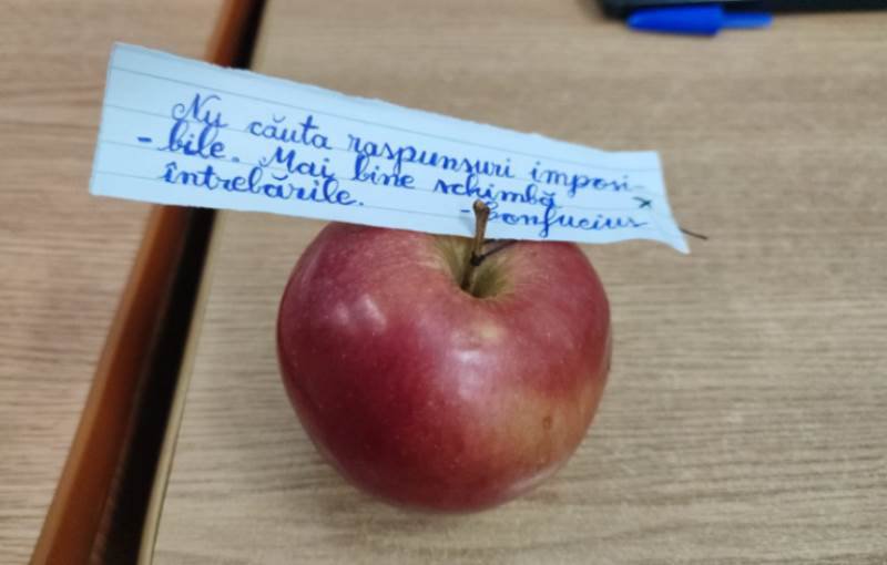 Trecători surprinși cu mere filosofice la Botoșani - FOTO