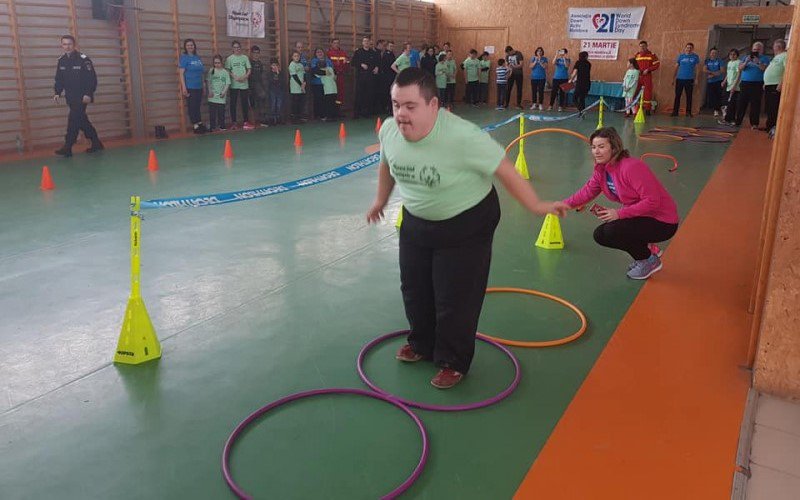 „Dezvoltare prin sport - ȘTAFETA PRIETENIEI” pentru a marca Ziua Mondială a Sindromului Down la Botoșani