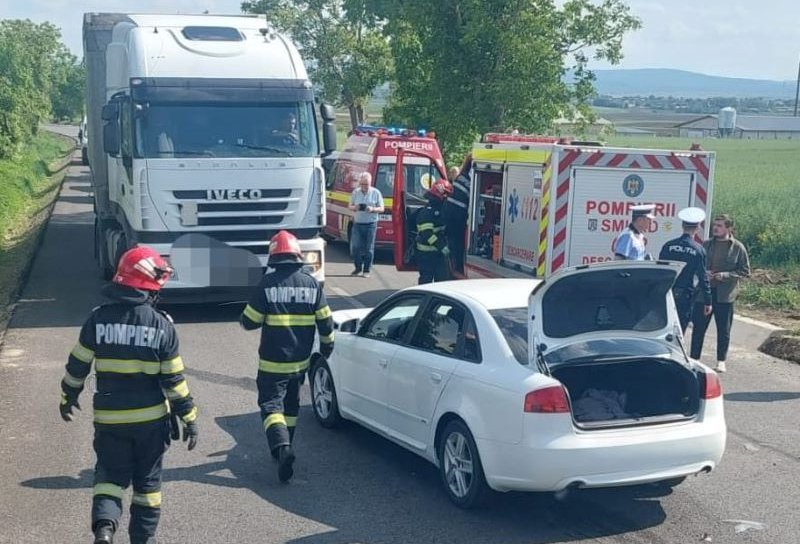 Două persoane au avut nevoie de îngrijiri medicale după un accident rutier produs la Zăicești - FOTO