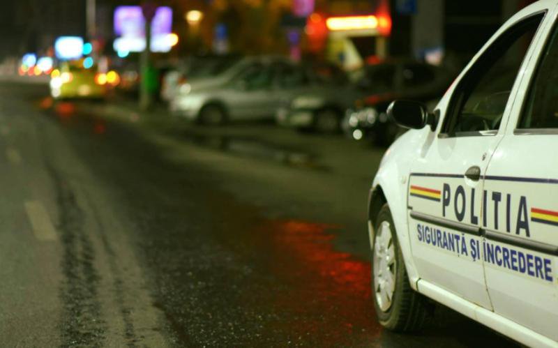 Tupeu în trafic! Șofer de 29 de ani, din Botoșani, potolit de polițiști