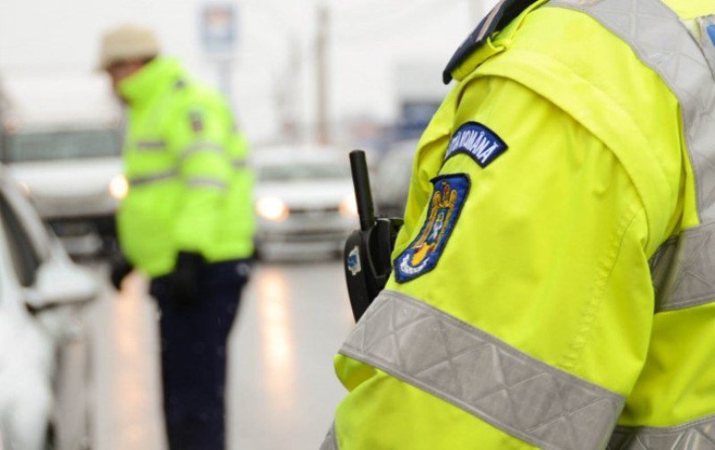 Peste 70 de permise de conducere reținute de polițiștii botoșăneni în weekendul care a trecut