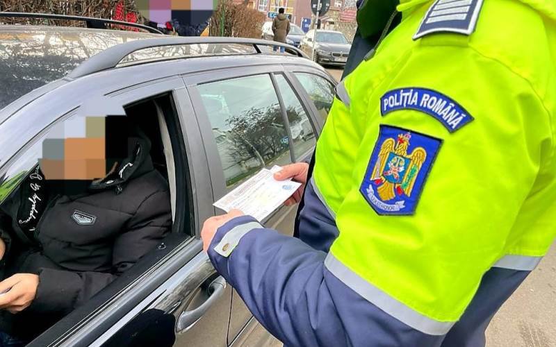 Taximetrist-pirat amendat cu 1.000 de lei de polițiștii din Botoșani
