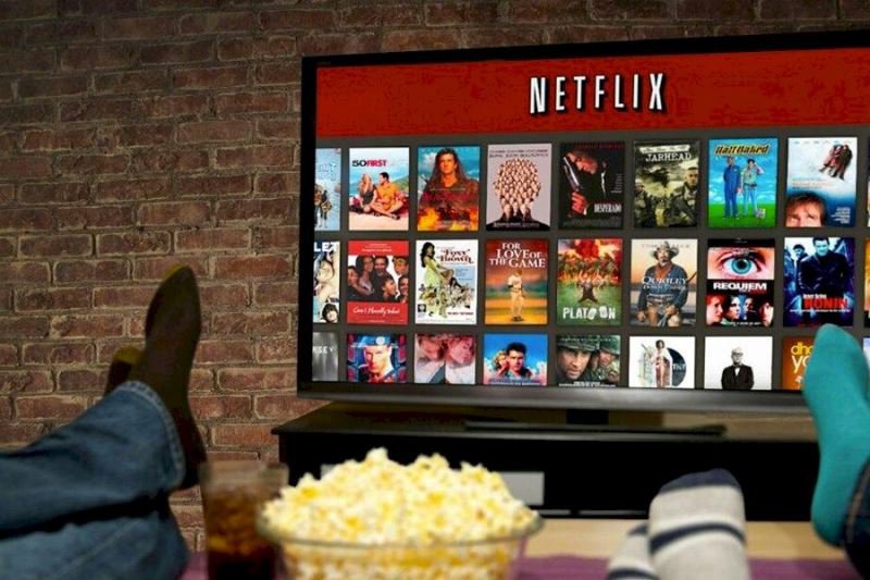 Cât costă să te abonezi la platforma Netflix în acest an