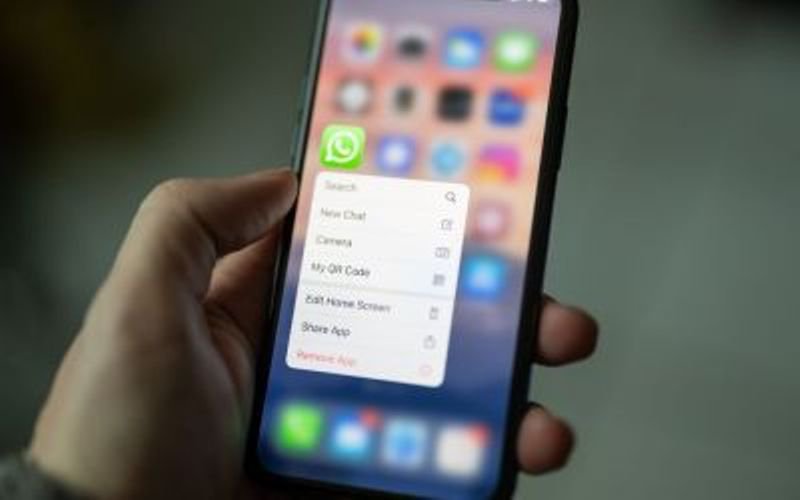 Funcții noi pentru WhatsApp, în 2024. Cum se vor putea viziona filme în familie cu ajutorul aplicației de mesagerie