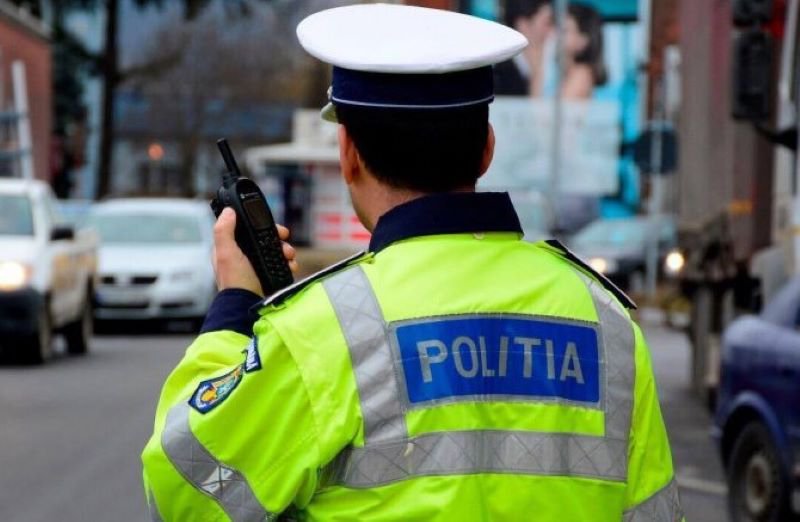 Acțiune a polițiștilor la Dorohoi și Botoșani. Peste 120 de sancțiuni aplicate