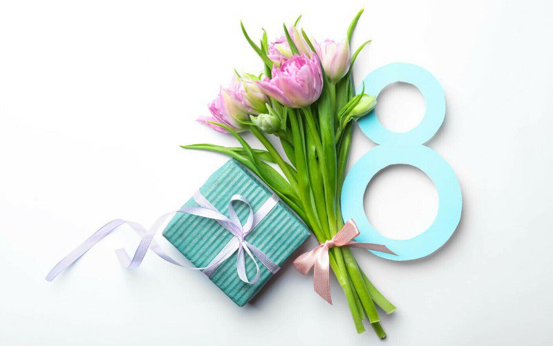 8 Martie, Ziua Internaţională a Femeii. Cum sărbătorim, ce semnificație are Ziua Femeii și ce flori se oferă