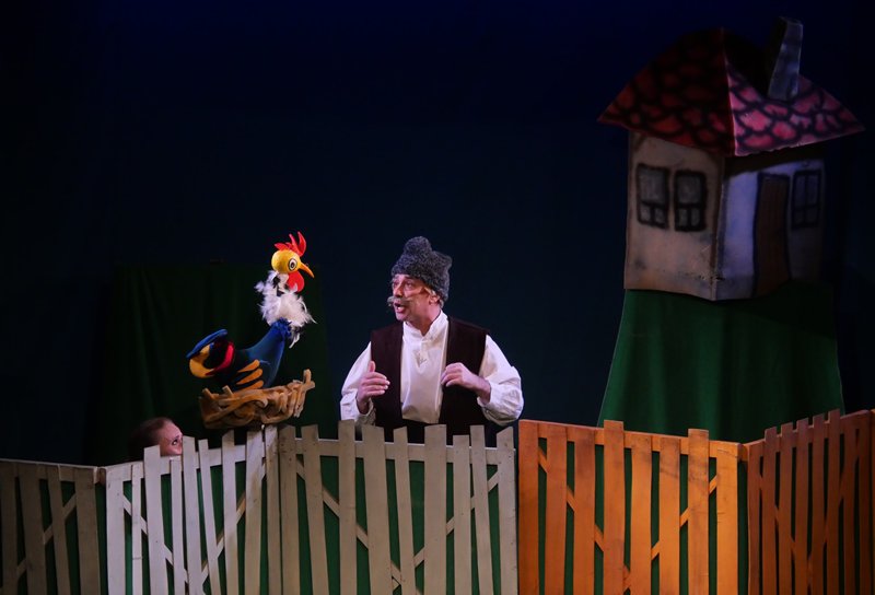 Programul „Povestiri din copilărie” continuă la Teatrul „Vasilache”. În această săptămână - Punguța cu doi bani