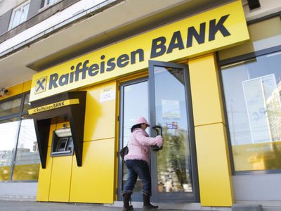 Decizie la Raiffeisen Bank. Schimbare …