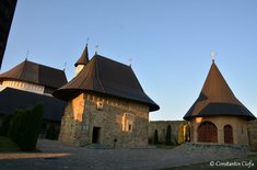 slujire-arhiereasca-2_20180427.JPG