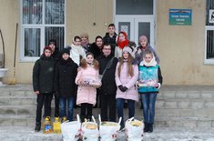 omul-care-daruieste-19_20190105.jpg