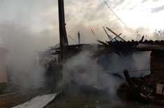 incendiu-casa-botosani-09_20190327.jpg