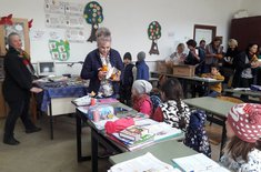 o-carte-este-un-dar12_20190402.jpeg