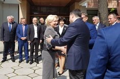 premierul-viorica-dancila_20190419.jpg