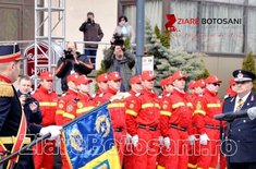 drapelul-inmanat-pompierilor-botosaneni_03_20160228.JPG
