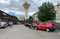 incendiu-supermarket-dorohoi_z015_20210701.jpg