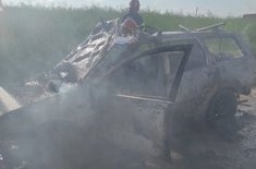 autoturism-incendiat_-2_20230522.jpg