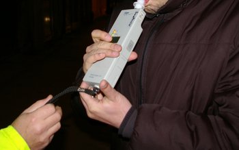 Conducere sub influenţa băuturilor alcoolice!