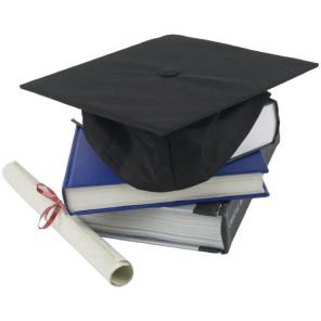 Absolvenţii facultăţilor neautorizate vor susţine 5 examene înainte de licenţă