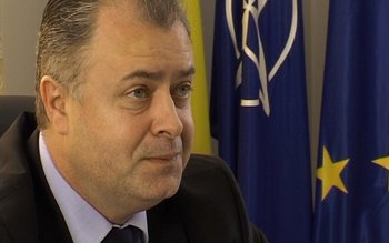 Capalin Flutur promite ca va …