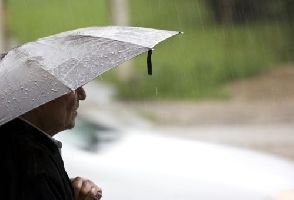 Avertizare meteo: Averse şi intensificări …