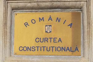 Curtea Constitutională Română  dezbate miercuri sesizările privind Codul de dialog social şi Legea salarizării profesorilor