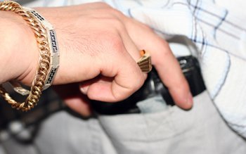 Tentativă furt calificat în Piața …