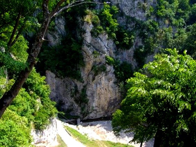 Cel mai mic parc national din Romania