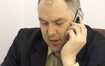 Bătaie pe lucrarea abandonată de …