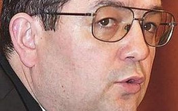 Boc declară război presei